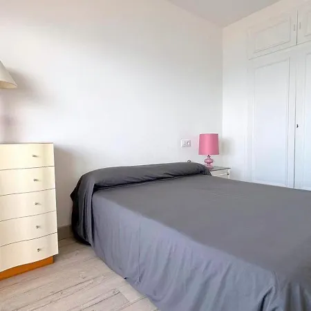 Retiro B4 Apartamento *